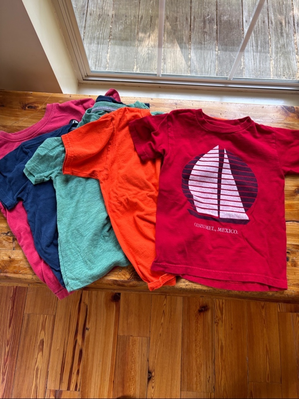 5 Boys T-Shirts Size Small